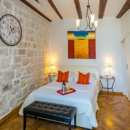 Apartment Kanavelic Place - Old Town