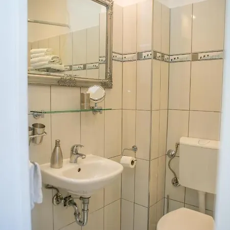 Kanavelic Place - Old Town Apartment
